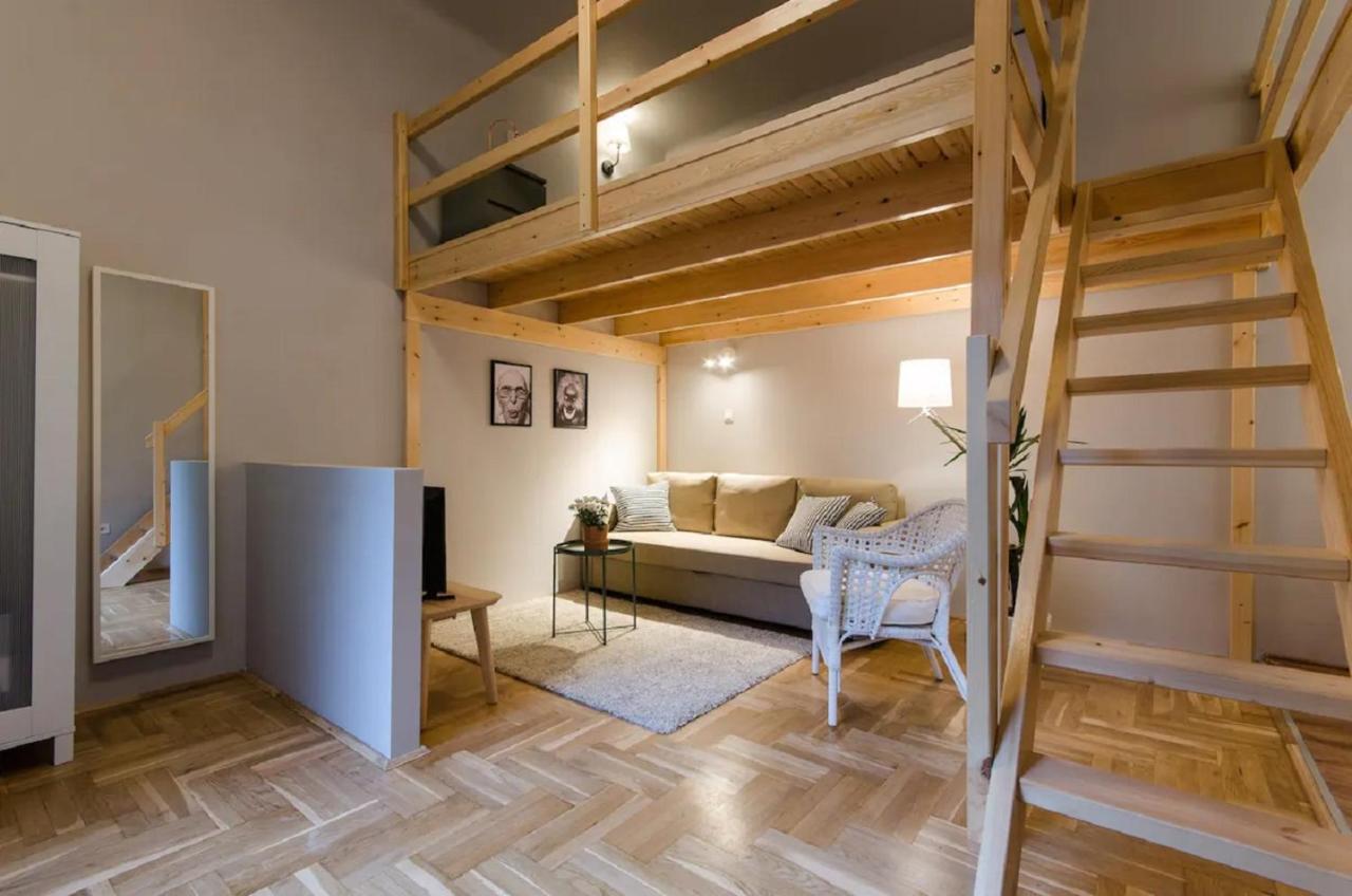Sesame Wide Apartamento Budapeste Exterior foto